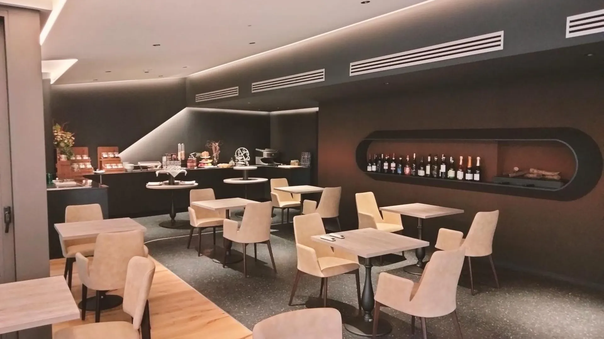 Hotel Ristorante Al Caminetto Worldhotels Crafted Adults Only Torri Del Benaco 4*,