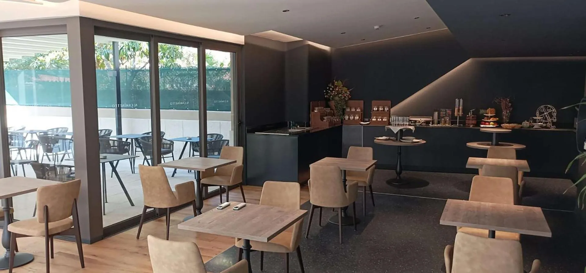 Hotel Ristorante Al Caminetto Worldhotels Crafted Adults Only Torri Del Benaco 4*,