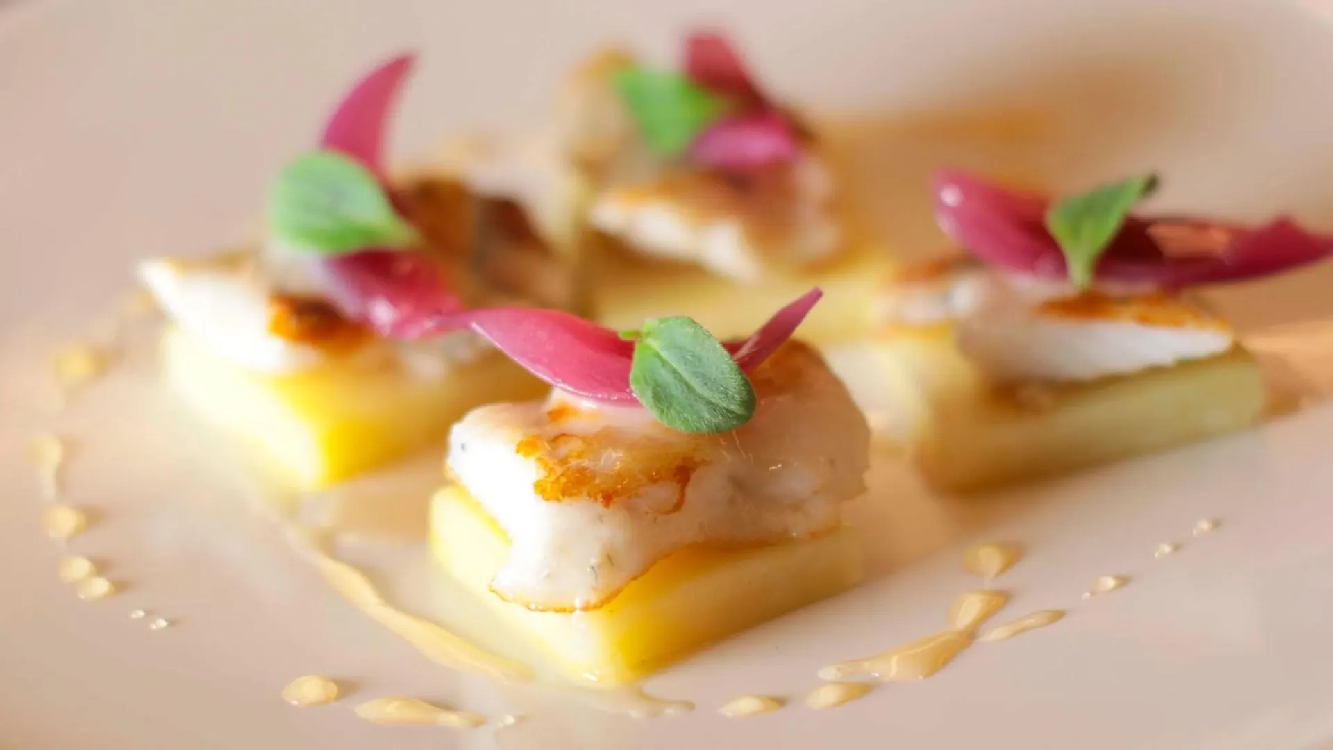 Hotel Ristorante Al Caminetto Worldhotels Crafted Adults Only Torri Del Benaco