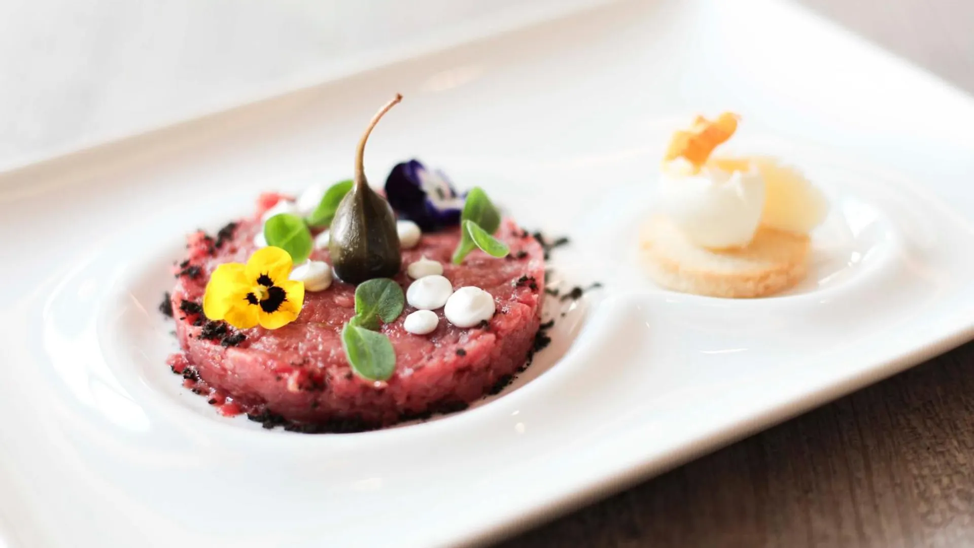 Hotel Ristorante Al Caminetto Worldhotels Crafted Adults Only Torri Del Benaco