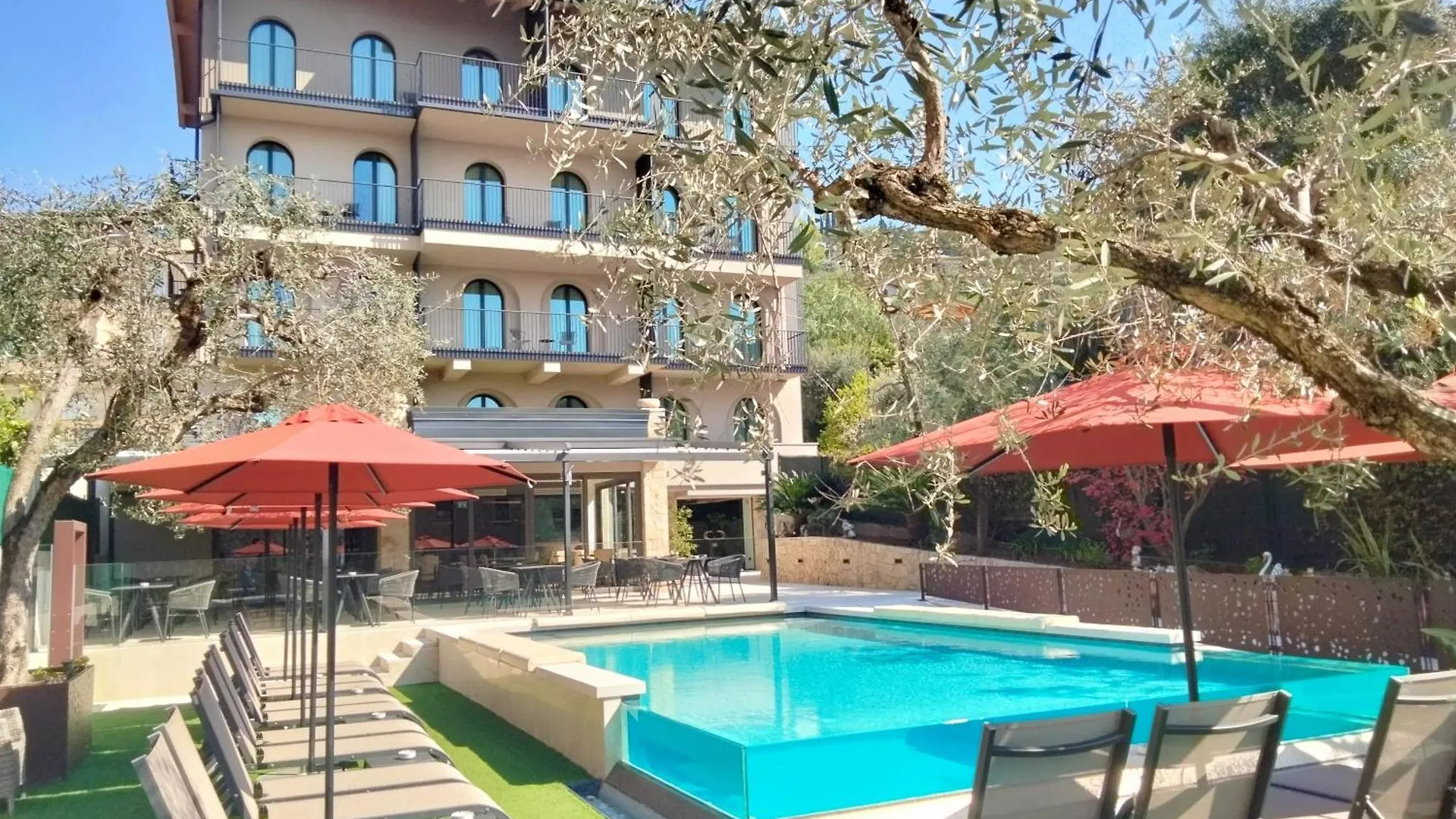 Hotel Ristorante Al Caminetto Worldhotels Crafted Adults Only Torri Del Benaco