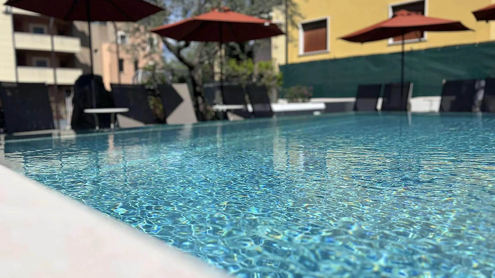 Hotel Ristorante Al Caminetto Worldhotels Crafted Adults Only Torri Del Benaco
